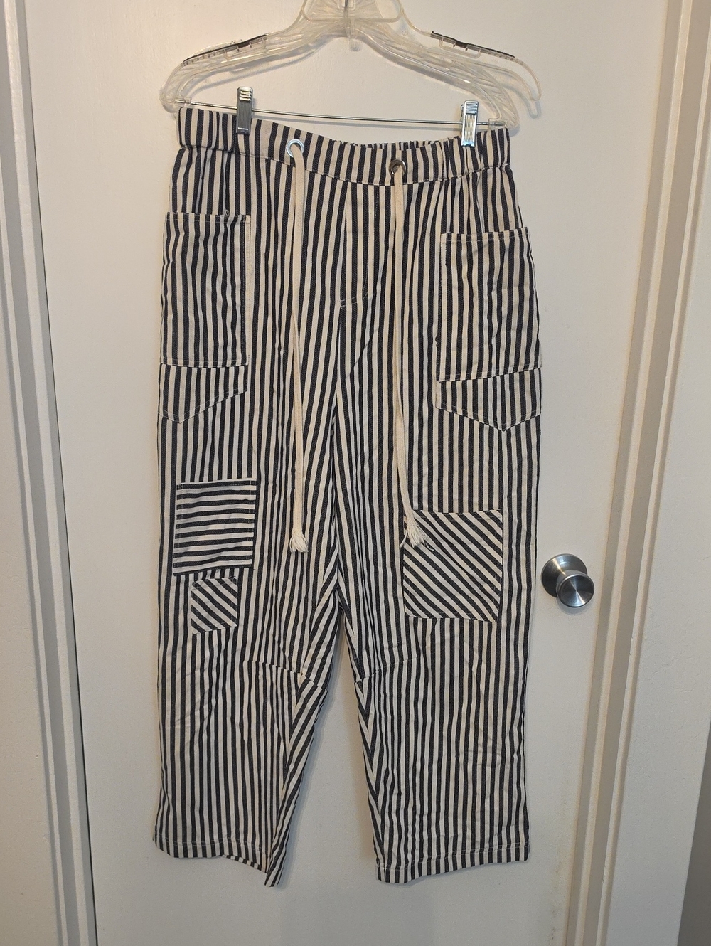 Striped Wide Leg Drawstring Pants in Black & White